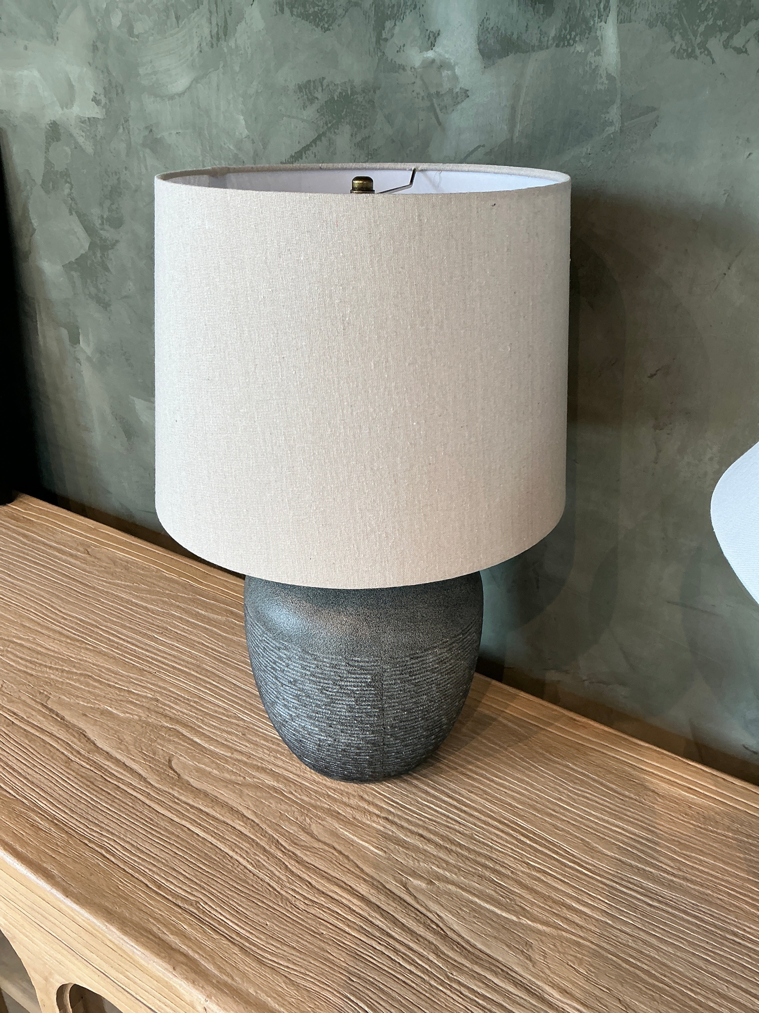 Bryar Lamp