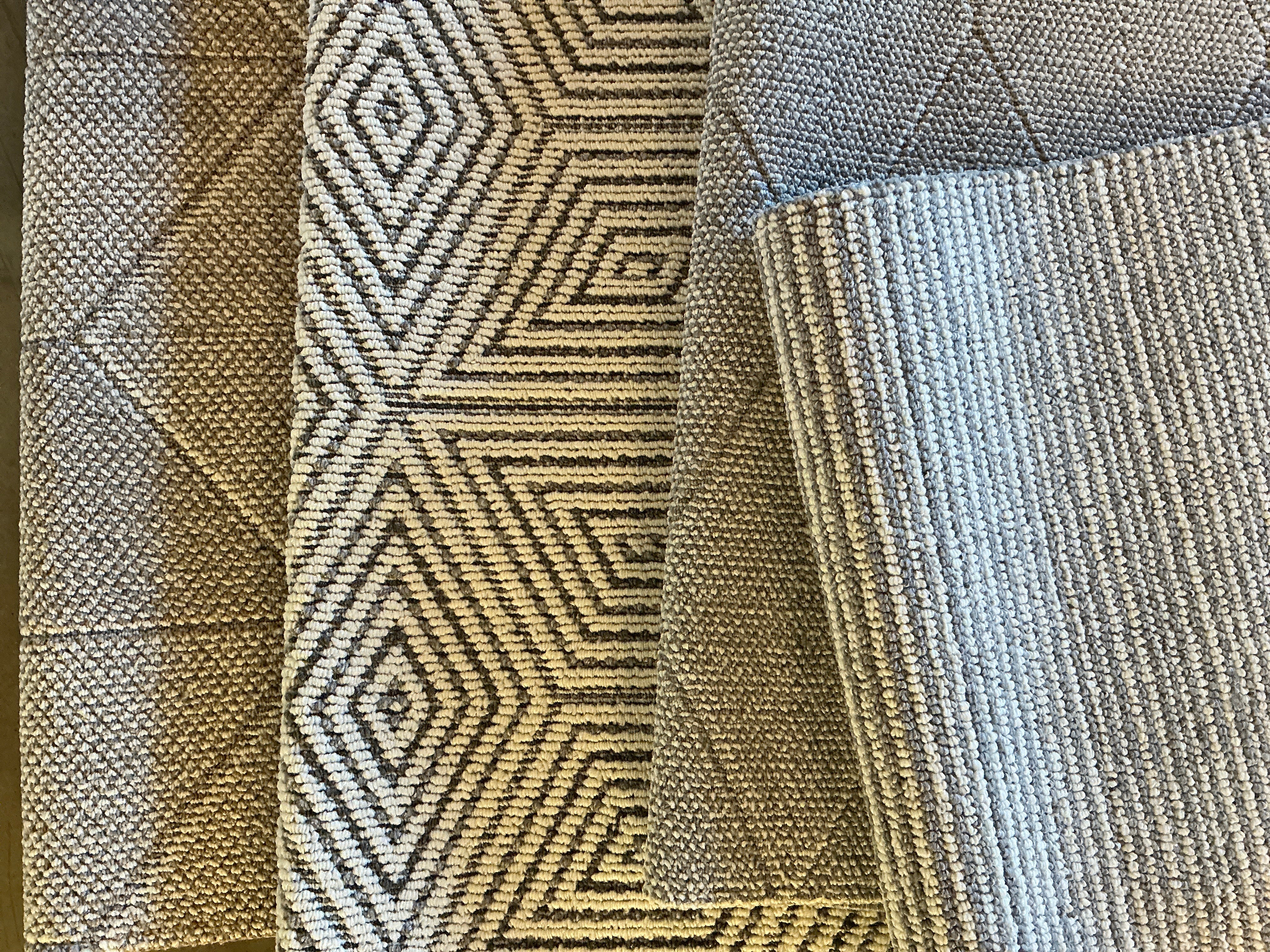 Hellas Accent Rug