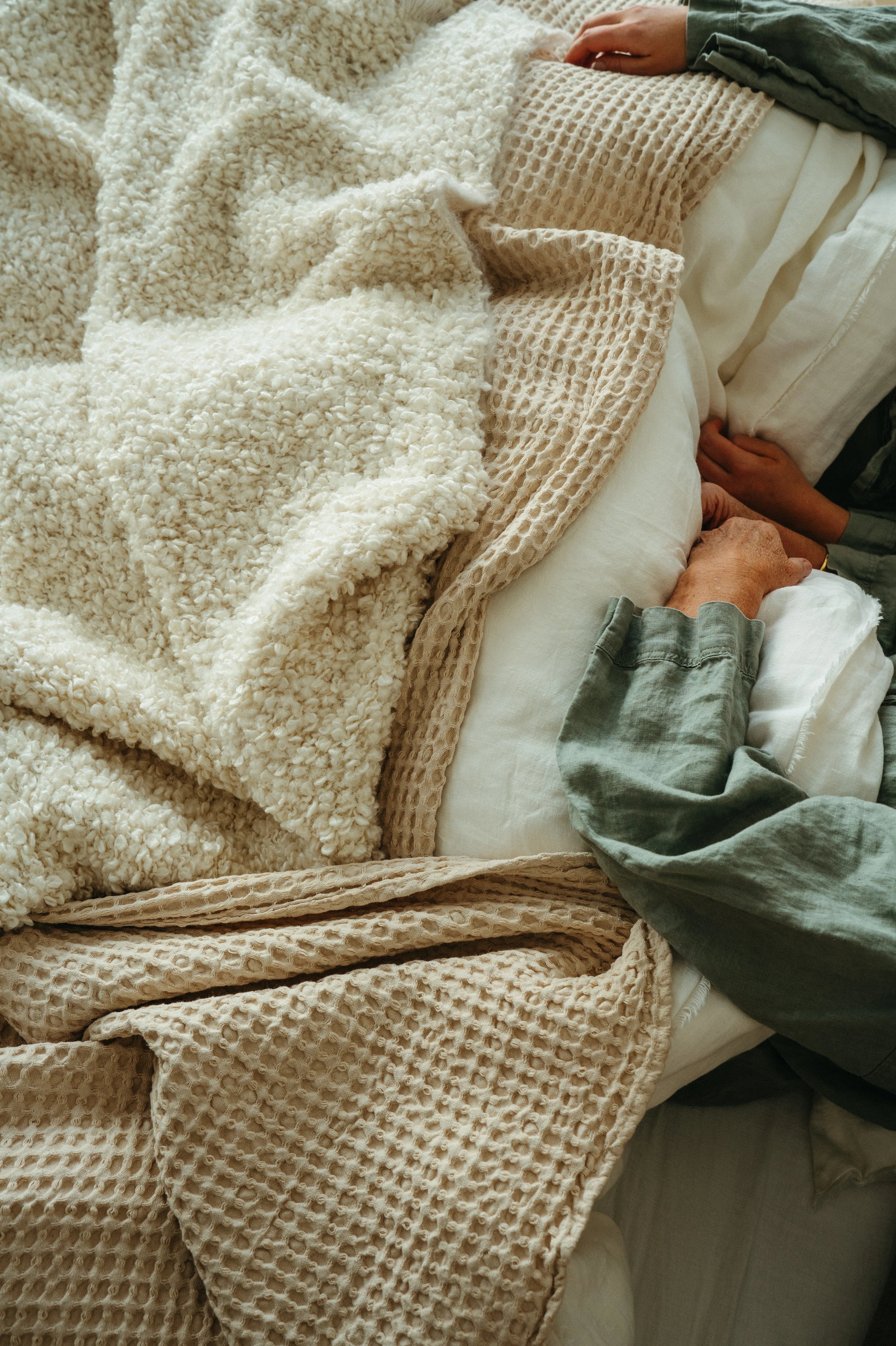 Stone Washed Waffle Throw -Cream
