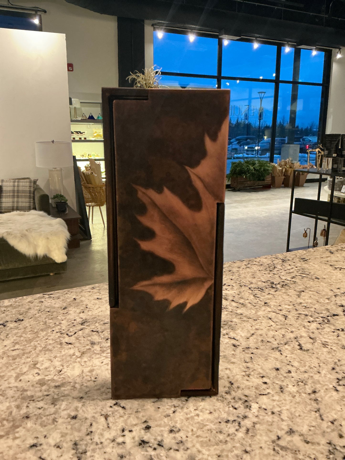 Patina brass maple leaf art